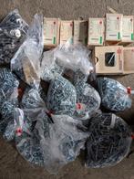 Grote partij bouten en moeren m5, Doe-het-zelf en Verbouw, IJzerwaren en Bevestigingsmiddelen, Ophalen of Verzenden, Gebruikt