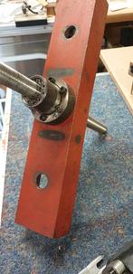 Zware schroefspindel, Ophalen, Zo goed als nieuw