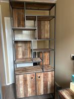 Mooie houten kast met metalen frame, Ophalen, Gebruikt, 200 cm of meer, 50 tot 100 cm