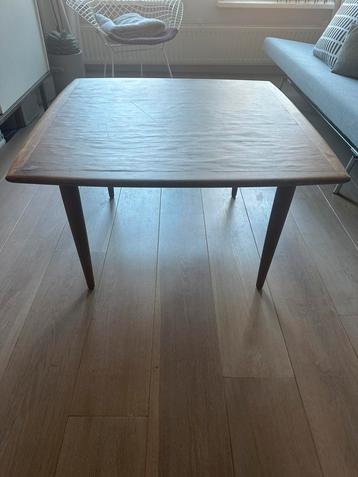 Mid Century Deens Design salontafel beschikbaar voor biedingen