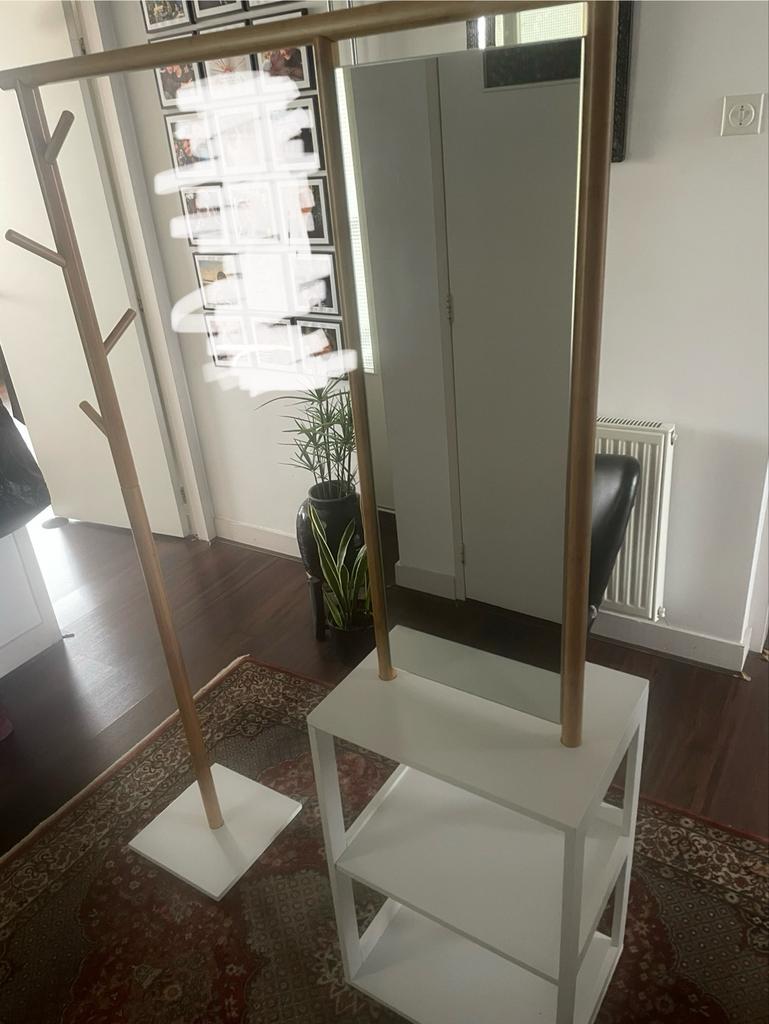 Kledingrek met kapstok en vakken - Nieuwstaat!, Huis en Inrichting, Woonaccessoires | Spiegels, Ophalen, Zo goed als nieuw, 100 tot 125 cm
