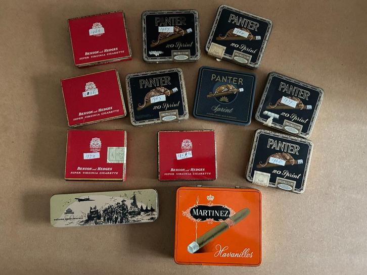 12 sigarendoosjes vintage ‘60, ‘70 jaren, Verzamelen, Rookartikelen, Aanstekers en Luciferdoosjes, Gebruikt, Tabaksdoos of Verpakking