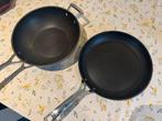 Twee Le Creuset koekenpannen 30 cm, Huis en Inrichting, Keuken | Potten en Pannen, Ophalen of Verzenden, Gebruikt, Wok