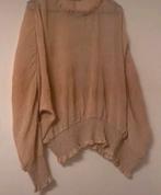 Beige blouse met plooien maat M, Kleding | Dames, Blouses en Tunieken, Ophalen of Verzenden, Zo goed als nieuw
