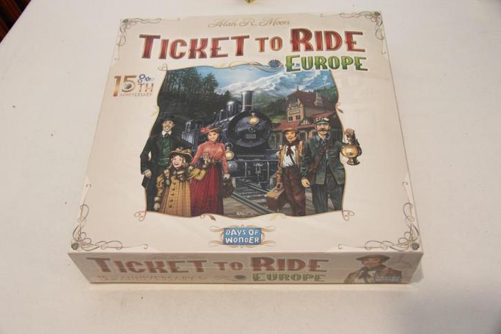 Ticket to Ride 15th anniversary Europe NL editie nieuw, Hobby en Vrije tijd, Gezelschapsspellen | Bordspellen, Nieuw, Een of twee spelers
