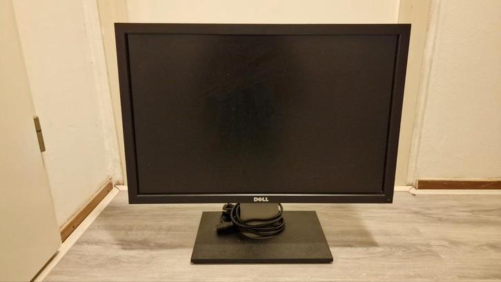 Dell UltraSharp U2410 - 24 inch monitor, Computers en Software, Monitoren, Gebruikt, 60 Hz of minder, DisplayPort, DVI, HDMI, VGA
