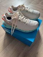 ZOLDEROPRUIMING  HOKA SPORTSCHOENEN MAAT 40 2/3, Ophalen, Zo goed als nieuw, Overige kleuren, Sportschoenen