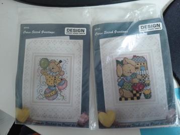 2 borduurpakketjes  beschikbaar voor biedingen
