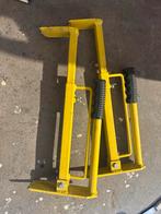 Melkmeisje Stenenklem Metselaar - 2 Stuks, Doe-het-zelf en Verbouw, Gereedschap | Handgereedschap, Ophalen of Verzenden, Gebruikt