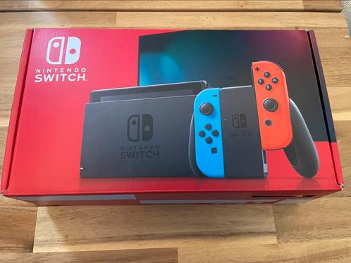 Nette complete V2 Switch in originele doos, Spelcomputers en Games, Spelcomputers | Nintendo Switch, Zo goed als nieuw, Switch Original