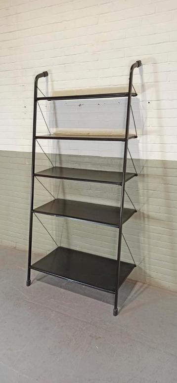 Vintage postmodern metalen boekenkast boekenplank, zwart beschikbaar voor biedingen