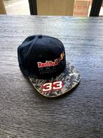 Red Bull pet van Max Verstappen, Ophalen of Verzenden, Zo goed als nieuw, Formule 1