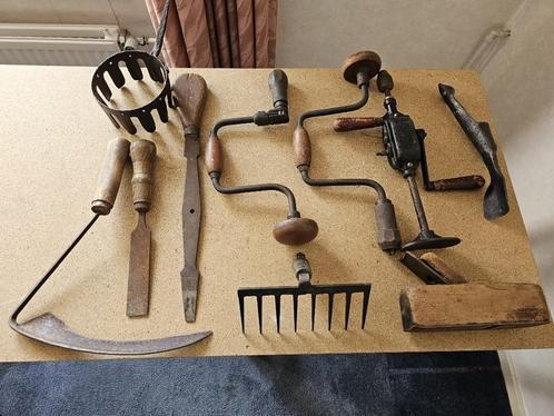 Partij oude gereedschappen & smidse/boerengerei, Antiek en Kunst, Antiek | Gereedschap en Instrumenten, Ophalen of Verzenden