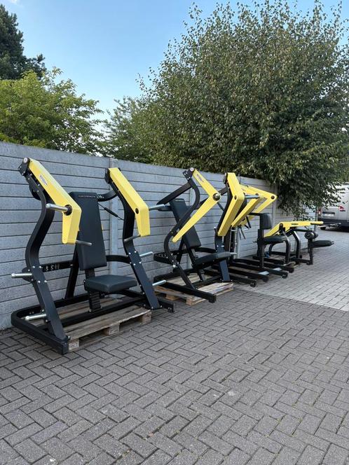 5x Technogym Pure Strength plate loaded fitness, Sport en Fitness, Fitnessmaterialen, Zo goed als nieuw, Overige typen, Ophalen of Verzenden