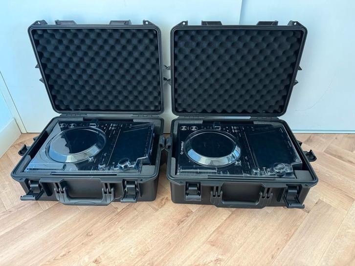 Pioneer CDJ-3000 inc decksaver en flightcase, Muziek en Instrumenten, Dj-sets en Draaitafels, Zo goed als nieuw, Draaitafel, Pioneer