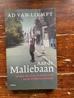 Ad van Liempt Aan de Maliebaan (Utrecht 2e WW) 2015, Boeken, Ad van Liempt, Ophalen of Verzenden, 20e eeuw of later, Gelezen