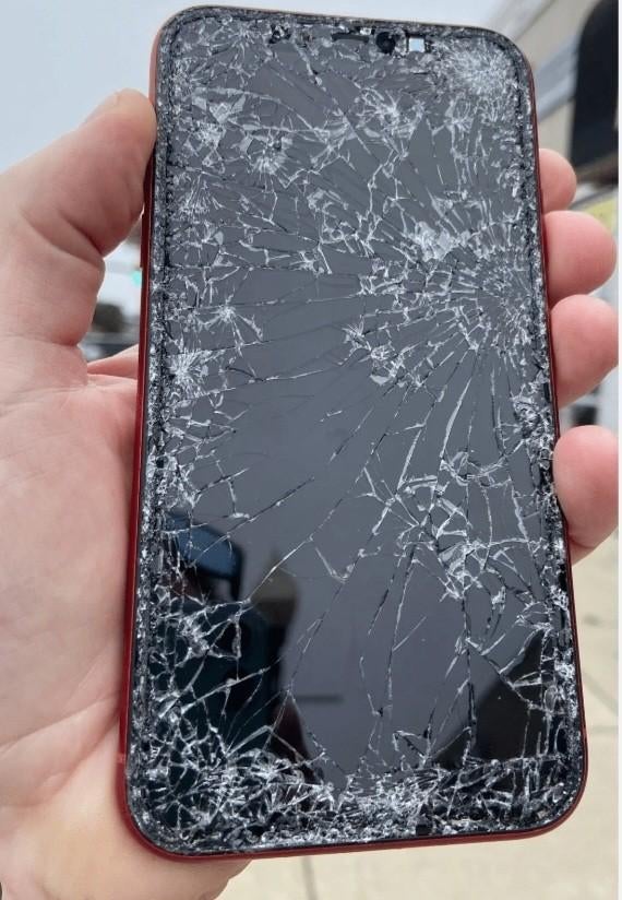 Kapotte telefoon gezocht voor een goede prijs!, Telecommunicatie, Mobiele telefoons | Overige merken, Overige modellen, Ophalen of Verzenden