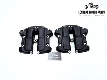 Rocker Box cover Wrinkled Black Softail-Touring M8 beschikbaar voor biedingen