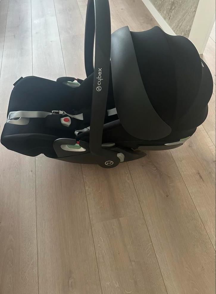 Maxi Cosi Cybex Cloud T + Base T - Sepia Black, Kinderen en Baby's, Autostoeltjes, Zo goed als nieuw, Maxi-Cosi, 0 t/m 13 kg, Isofix