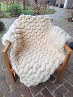 Puur wollen gebreid kleed, Ophalen of Verzenden, Zo goed als nieuw