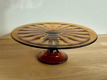 Amberkleurige Art Deco taartplateau – 32 cm diameter beschikbaar voor biedingen