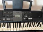 Yamaha keyboard E423 met kruk en standaard, Muziek en Instrumenten, Keyboards, Ophalen, Zo goed als nieuw, 61 toetsen, Yamaha