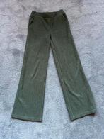 Broek meisje donkergroen glanzend mt 152/158, Ophalen of Verzenden, Zo goed als nieuw, Meisje, Broek