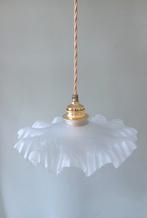 Vintage franse frosted glazen hanglamp in Clichy stijl., Huis en Inrichting, Lampen | Hanglampen, Gebruikt, Vintage, art nouveau
