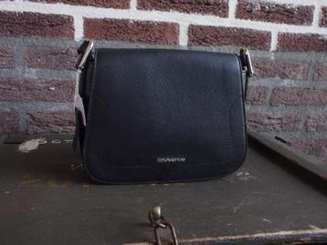 Zwarte Leren Schouder tas beschikbaar voor biedingen