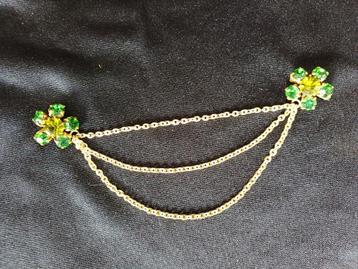 vintage, aparte dubbele broche met kettinkjes beschikbaar voor biedingen