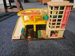 Fisher Price garage, Kinderen en Baby's, Speelgoed | Fisher-Price, Ophalen, Gebruikt, Auto of Voertuig, Met geluid
