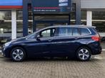 BMW 2-serie Gran Tourer 218i Essential 7p / Automaat / NL-Au, Auto's, BMW, Euro 6, 2-Serie Gran Tourer, Blauw, 7 stoelen