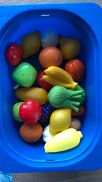 Plastic speel fruit en groente en flesjes, Kunststof, Speelkeuken-accessoire, Gebruikt, Ophalen of Verzenden