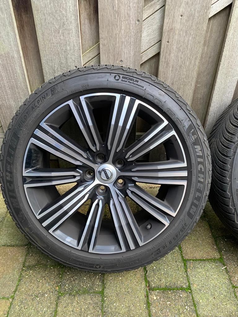 Winterwielen Volvo V60, Ophalen