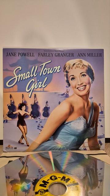 Small Town Girl Laserdisc beschikbaar voor biedingen