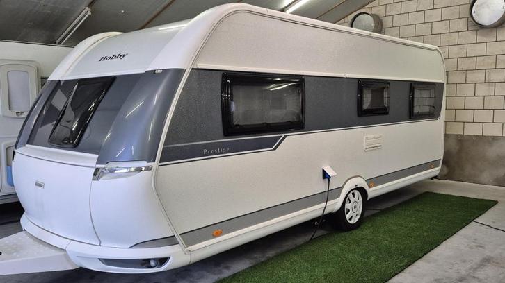 Hobby Prestige 560 UL enkele bedden,Mover., Caravans en Kamperen, Caravans, Particulier, tot en met 4, 1500 - 2000 kg, Rondzit