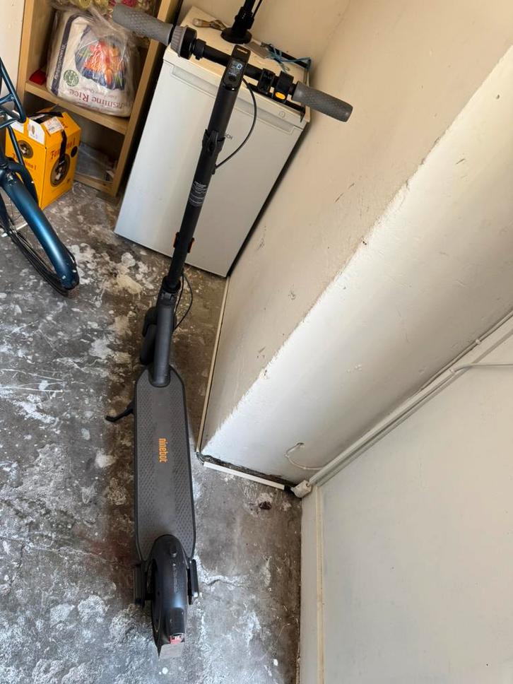 Ninebot KickScooter Max G30E II, Fietsen en Brommers, Steps, Elektrische step (E-scooter), Ophalen