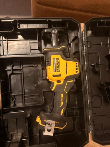 DeWALT DCS369NT Accu reciprozaag 18V XR Basic Body in TSTAK beschikbaar voor biedingen