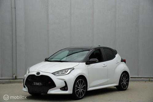 Toyota Yaris 1.5 Hybrid GR Sport, 2024, Pano, HUD, Auto's, Toyota, Bedrijf, Te koop, Yaris, ABS, Achteruitrijcamera, Adaptive Cruise Control