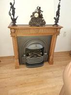 Te koop Antieke kachel met schouw, Ophalen