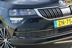 Skoda Karoq 1.0 TSI Ambition Business Automaat - Magic Black, Auto's, Skoda, 65 €/maand, Stof, Gebruikt, 1261 kg