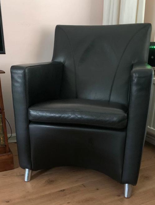 Leolux Dolcinea fauteuil zwart leer, Huis en Inrichting, Fauteuils, Zo goed als nieuw, Leer, 50 tot 75 cm, Minder dan 75 cm, Ophalen of Verzenden