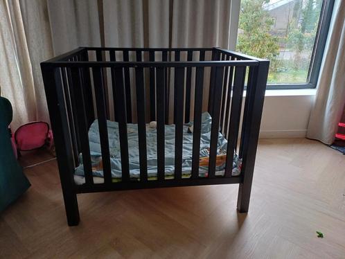 Zwarte box europe baby casper van babypark, Kinderen en Baby's, Boxen, Gebruikt, Boxkleed, Ophalen