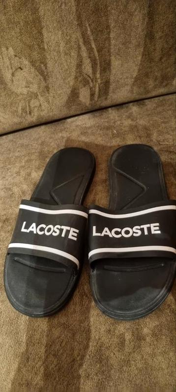 Lacoste slippers 40 beschikbaar voor biedingen