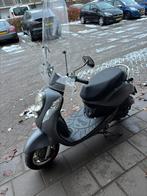 Mooie SYM Mio 50 - opknapper of onderdelen, Fietsen en Brommers, Snorfietsen en Snorscooters, Ophalen, Gebruikt, SYM, Benzine