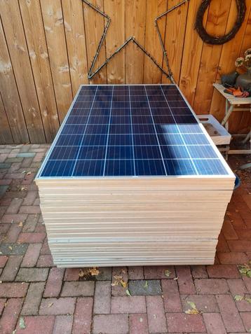 17x zonnepanelen 275wp met optimisers en rails beschikbaar voor biedingen
