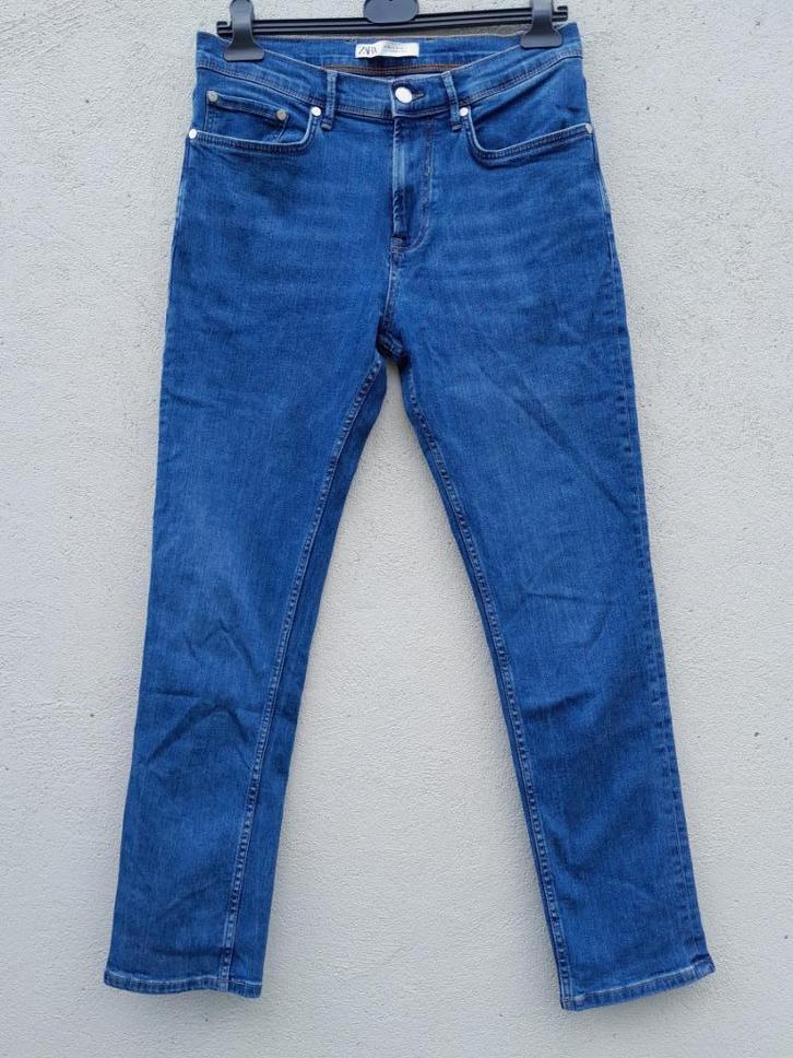 Zara for men, donkerblauwe jeans zgan maat 31, Kleding | Heren, Spijkerbroeken en Jeans, Zo goed als nieuw, W32 (confectie 46) of kleiner