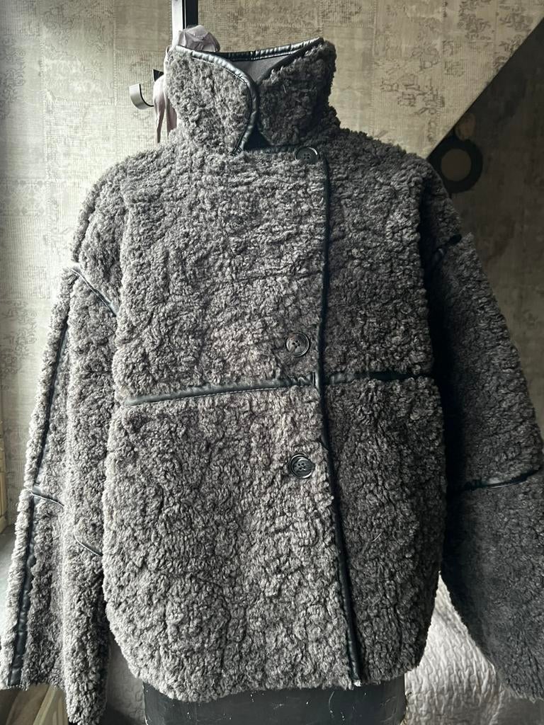 H&M atraciet grijs vegan lammy coat  XL, Ophalen of Verzenden, Zo goed als nieuw, Maat 46/48 (XL) of groter, Grijs