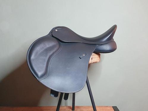 Wintec zadels 15 t/m 18  inch., Dieren en Toebehoren, Paarden en Pony's | Zadels, Zo goed als nieuw, Recreatie, Ophalen of Verzenden