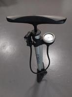 K  O  O  P  J E:  prachtige fietspomp ( BIJNA GRATIS ), Fietsen en Brommers, Ophalen, Drukmeter, Zo goed als nieuw